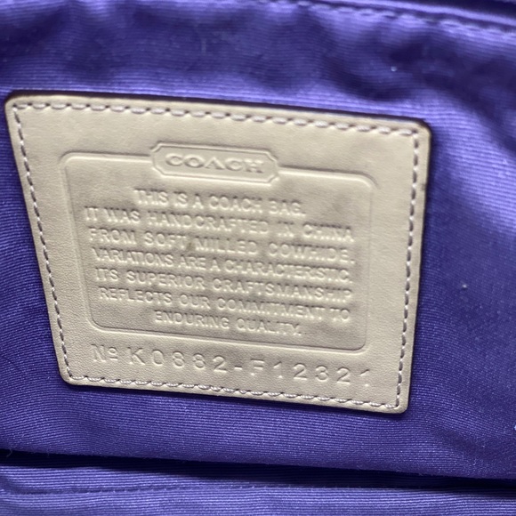 COACH💥VINTAGE💥CARAMEL TAN PEBBLE LEATHER HOBO BAG - Picture 9 of 10